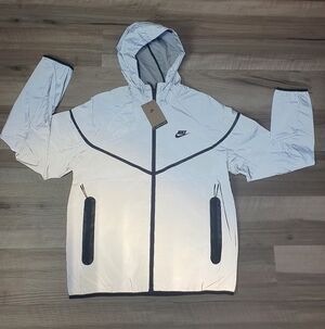 Nike Tech Woven Flash Jacket Reflect Silver Black FZ7585 035 Men's Size S New